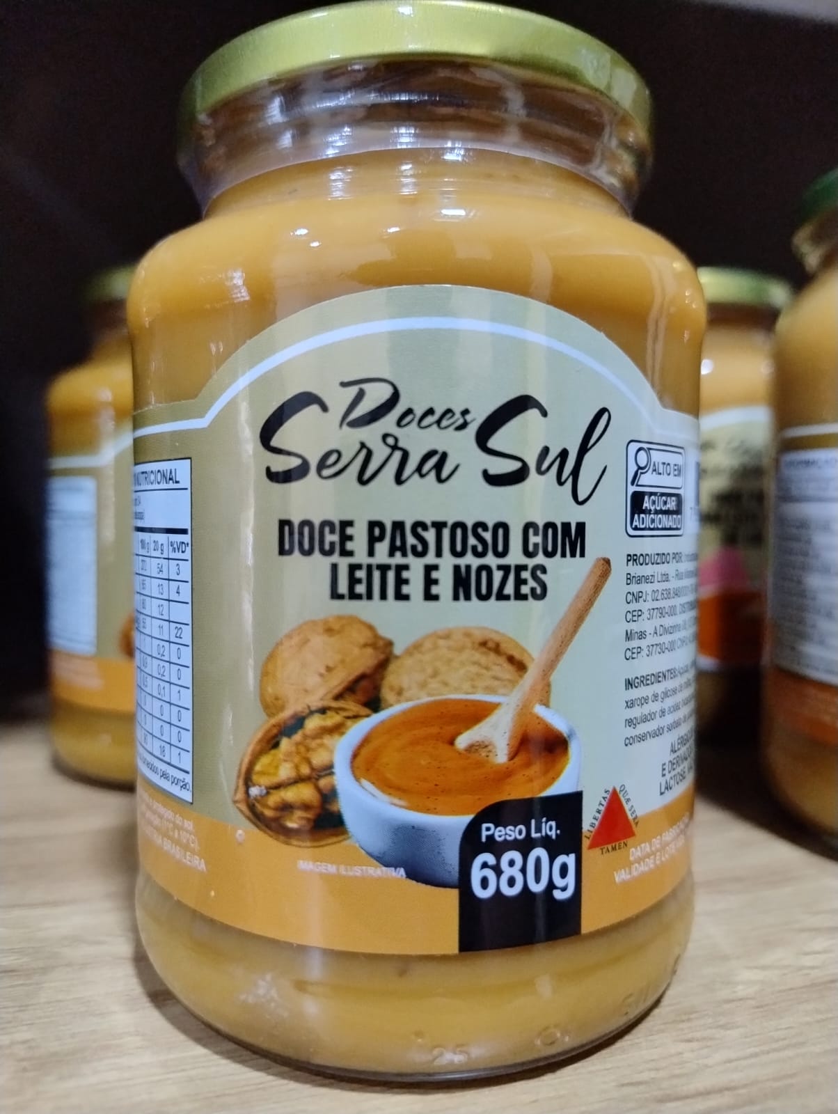 DOCE LEITE COM NOZES680G SERRA SUL