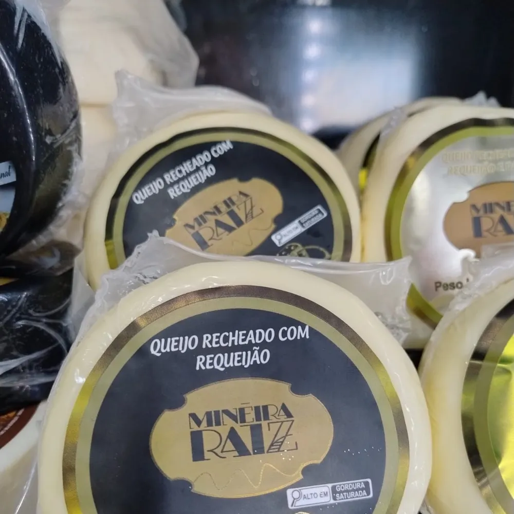 QUEIJO C/ REQUEIJAO TRADICIONAL 350G MINEIRA RAIZ