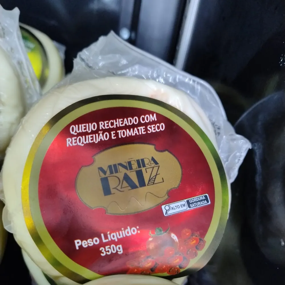 QUEIJO C/ REQUEIJAO C TOMATE SECO 350G MINEIRA RAIZ