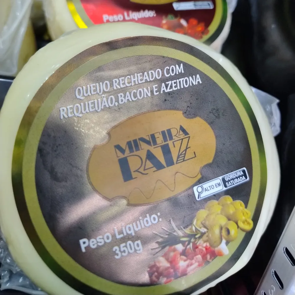 QUEIJO C/ REQUEIJAO BACON/AZEITONA 350G MINEIRA RAIZ