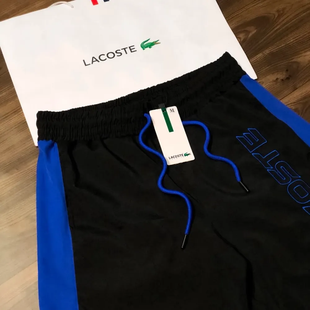 Bermuda lacoste