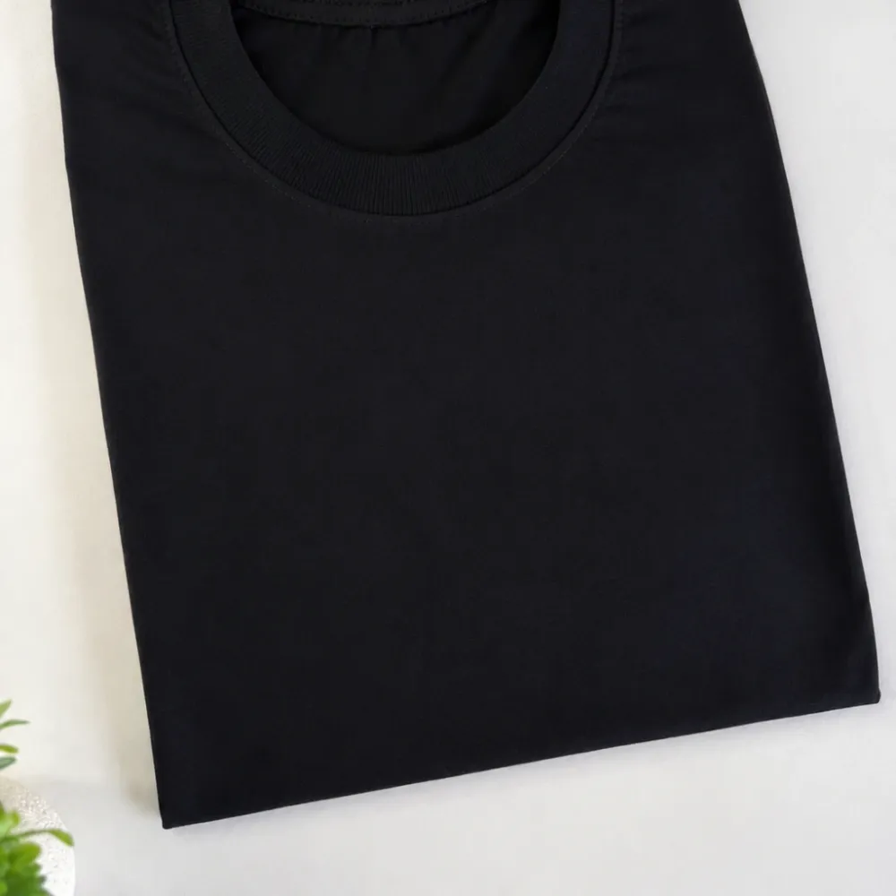 Tshirt Algodão Premium Lisa - Preto