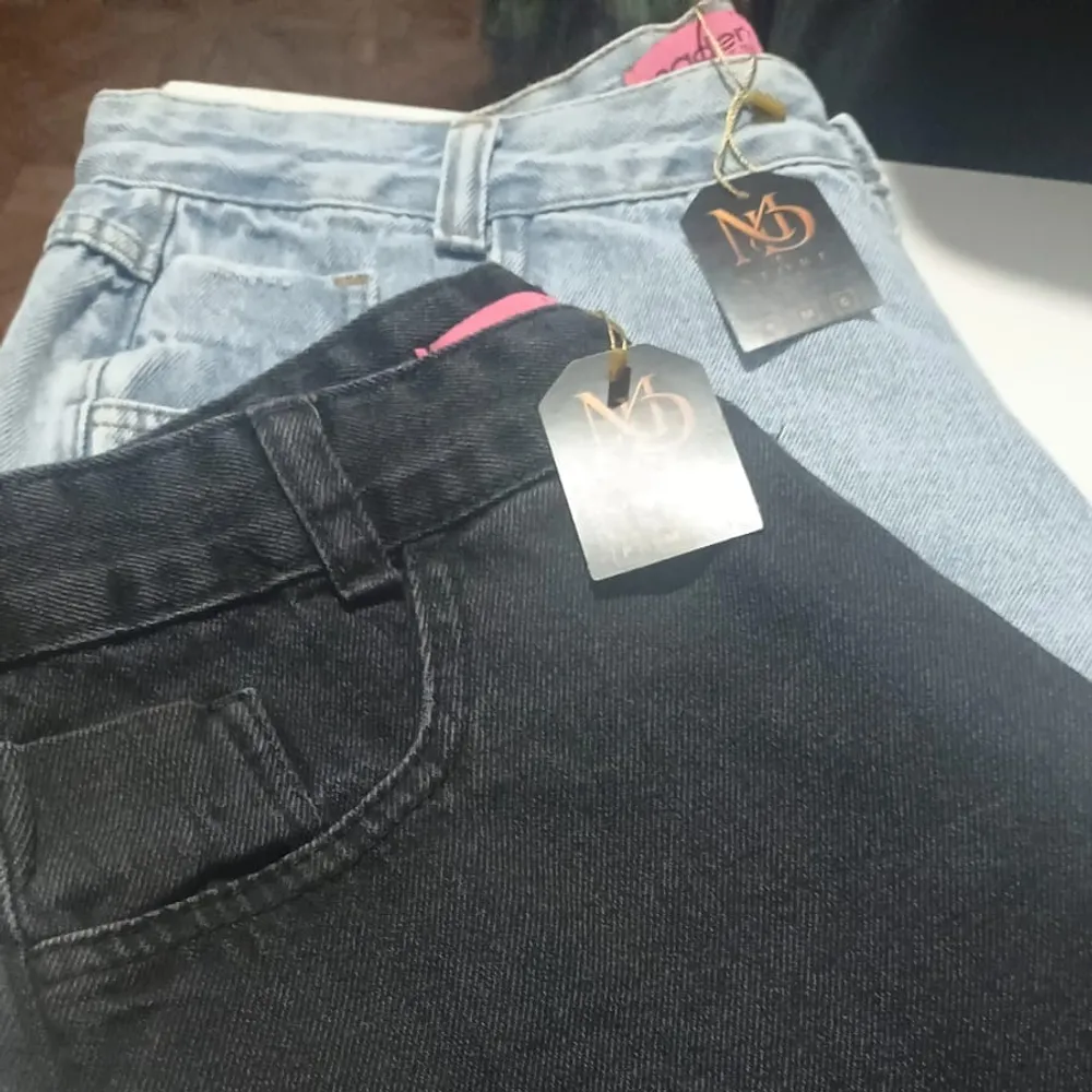 SHORT JEANS FEMININO CINTURA ALTA PRETO 