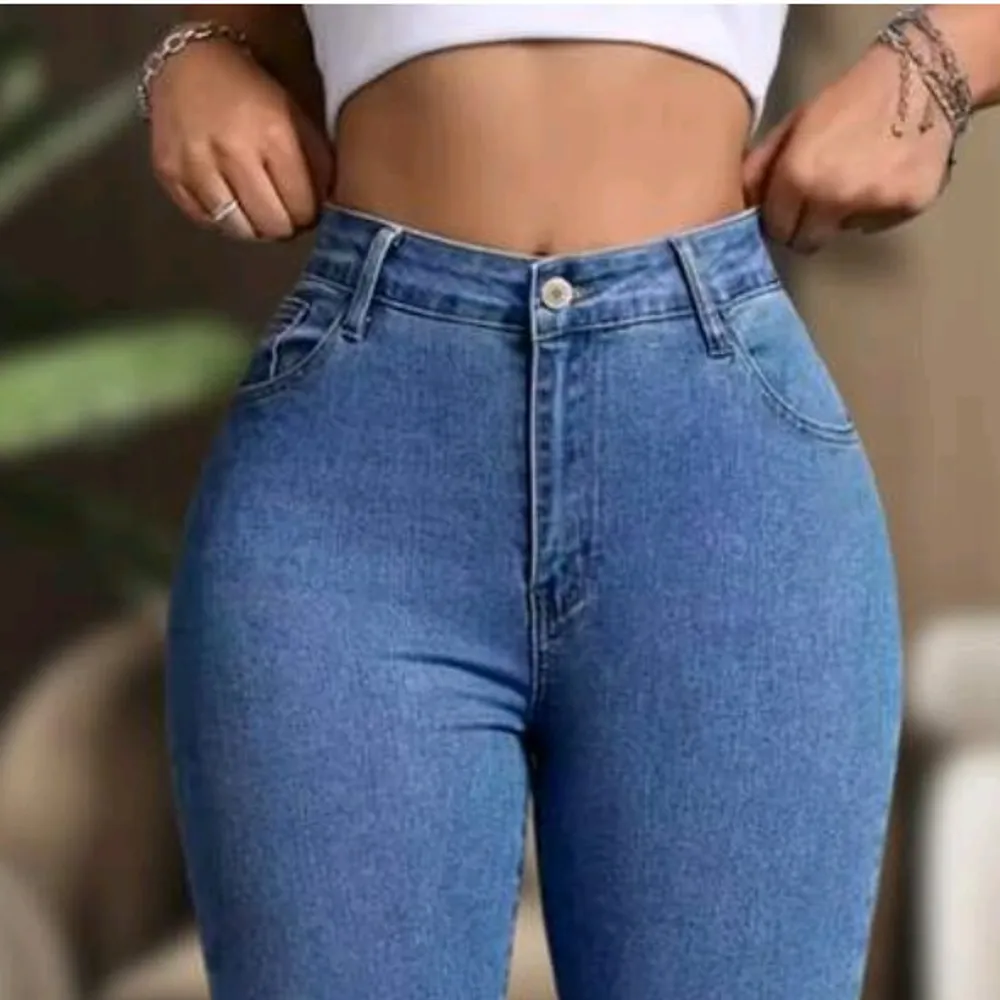 calça jeans skiny 