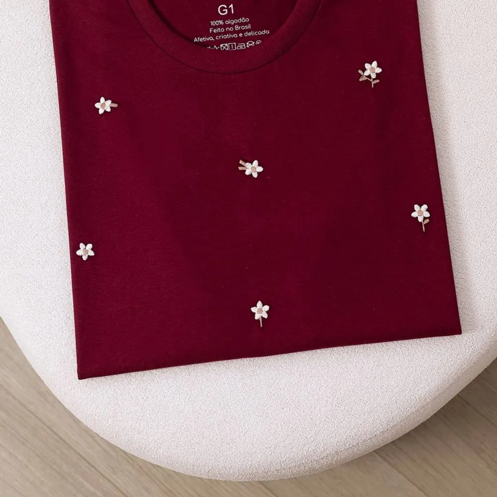 T-shirt PLUS- Little Flowers (Bordado)