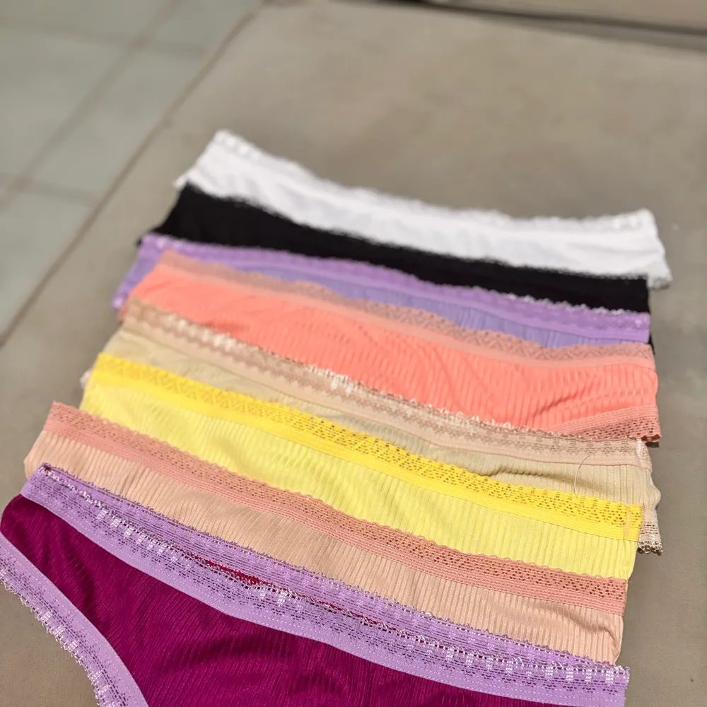 Calcinha Fio dental com Renda Tanga