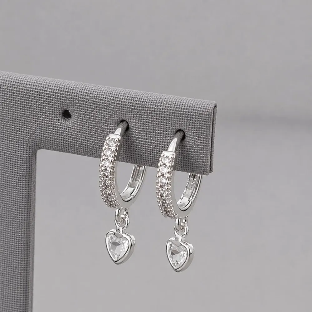 Brinco Charm 