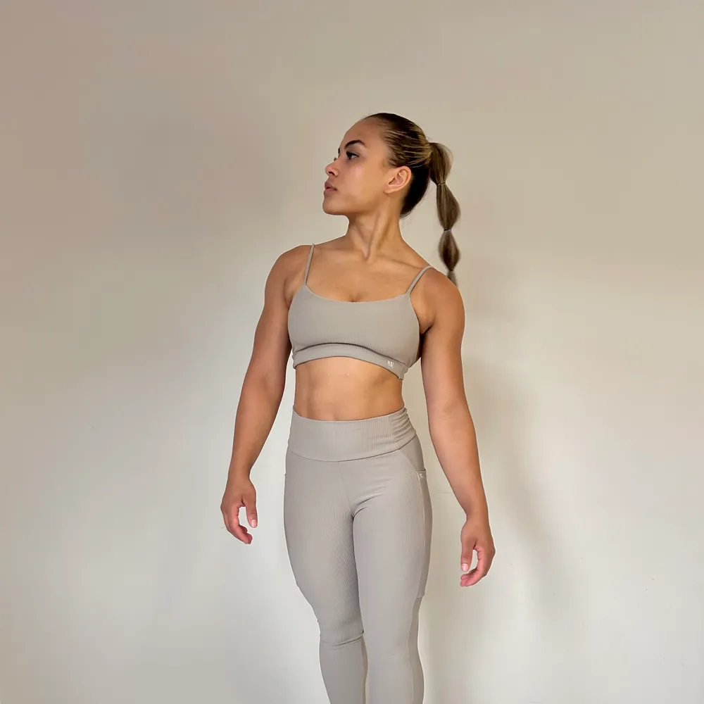 Calça legging canelada 