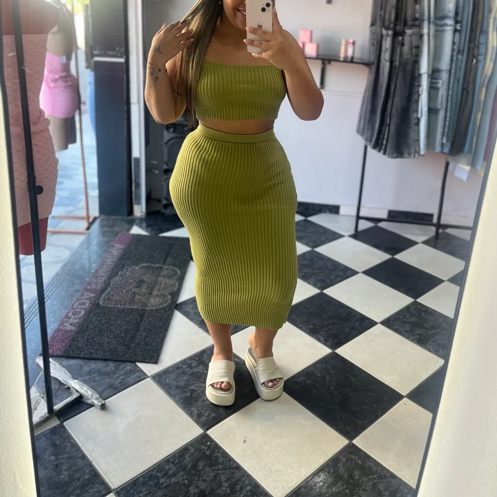 Conjunto modal quadrado 