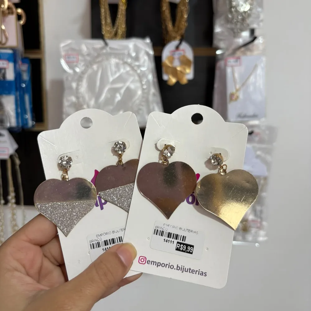 brinco coração empório 