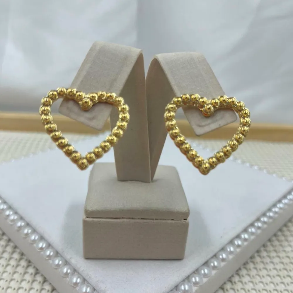 Brinco Coração Pérola Dourado 