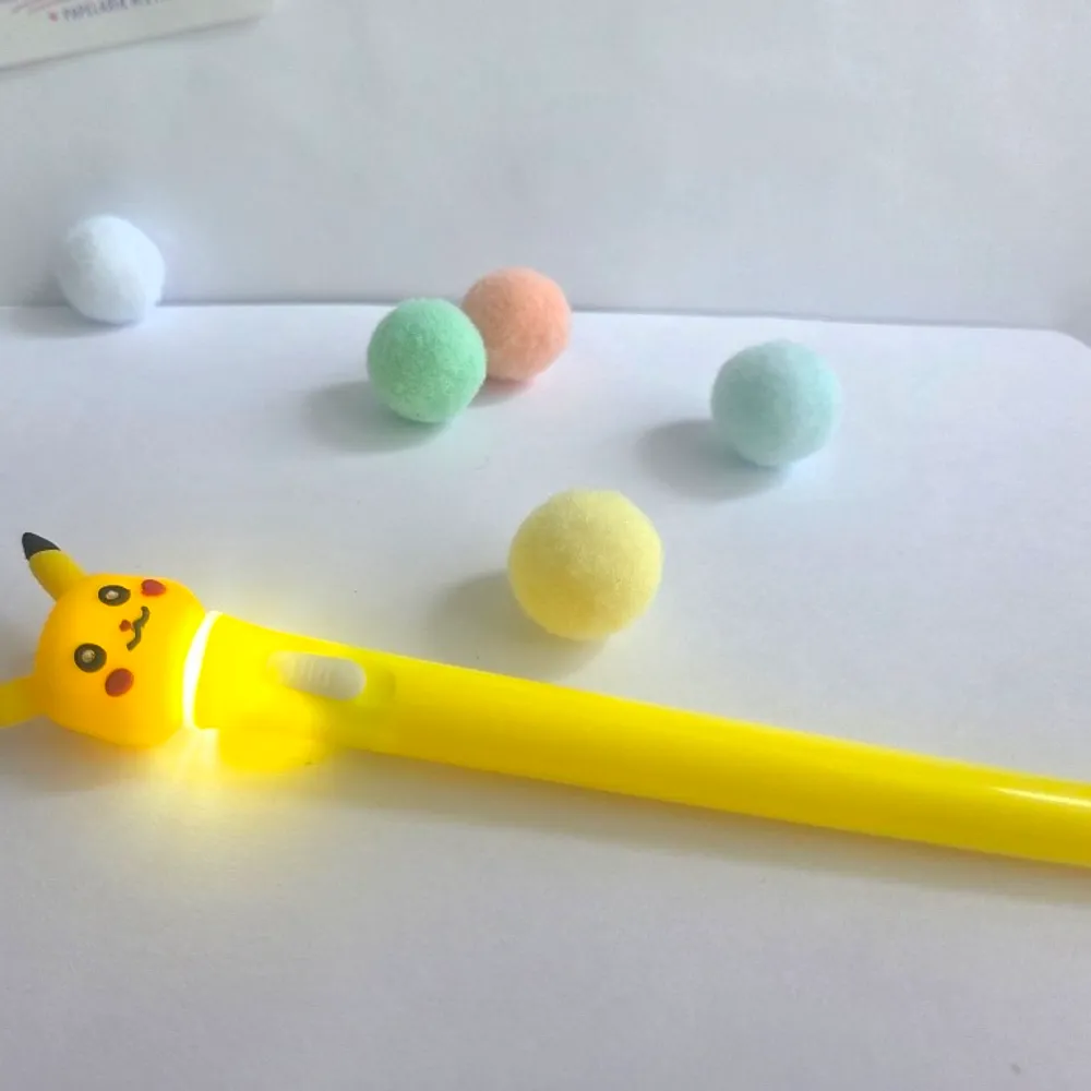 Caneta picachu com led