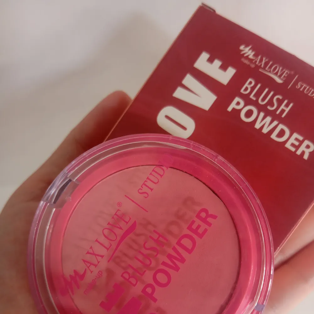 Blush compacto Max love 