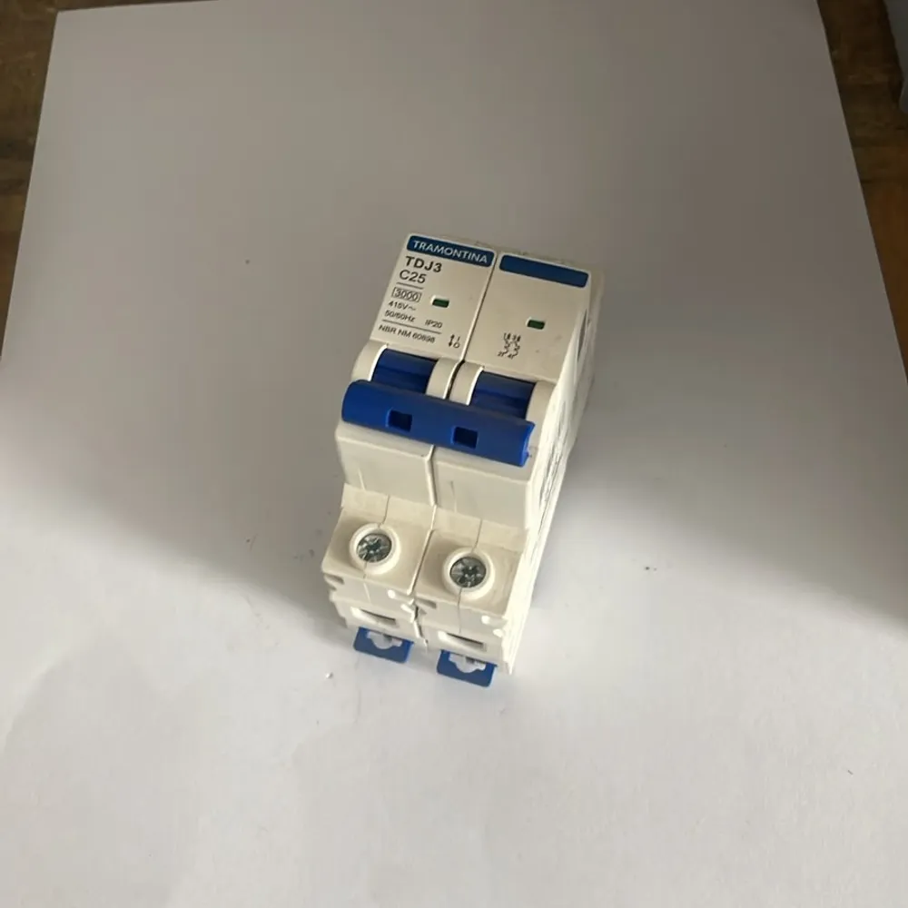 Disjuntor 25A