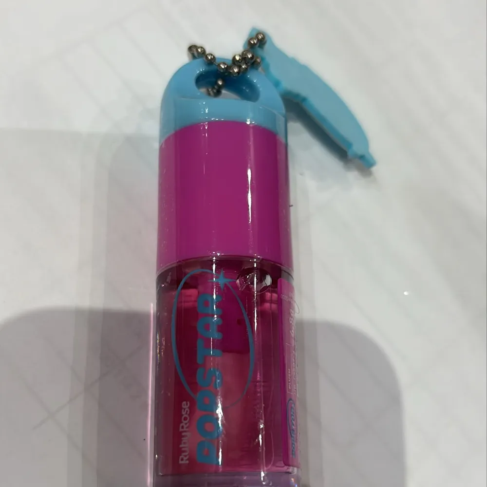 Gloss Lip Oil Ruby Rose ( Pop Star) 02