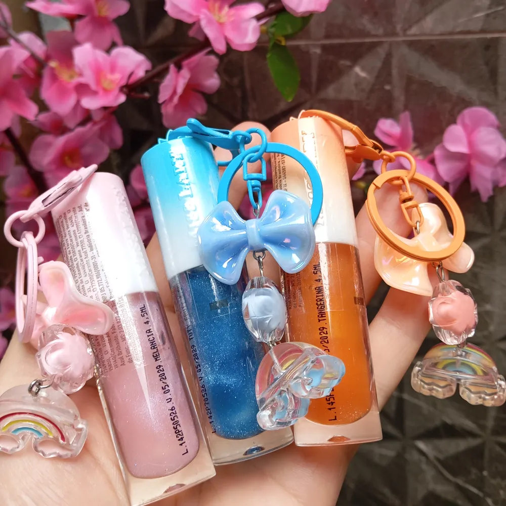 Gloss miss Lary chaveiro Arco íris 