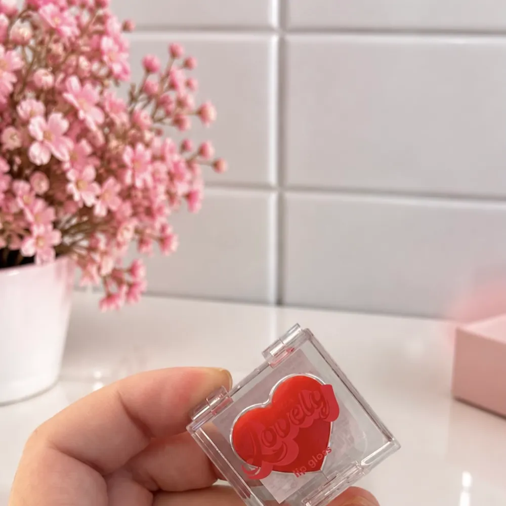 Gloss Labial Lovely - Fenzza