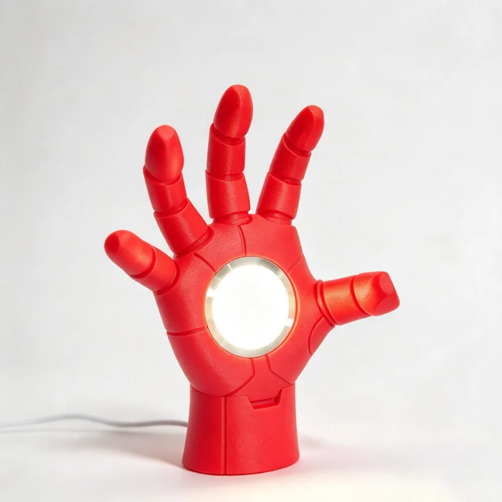 LUMINÁRIA MÃO DO HOMEM DE FERRO