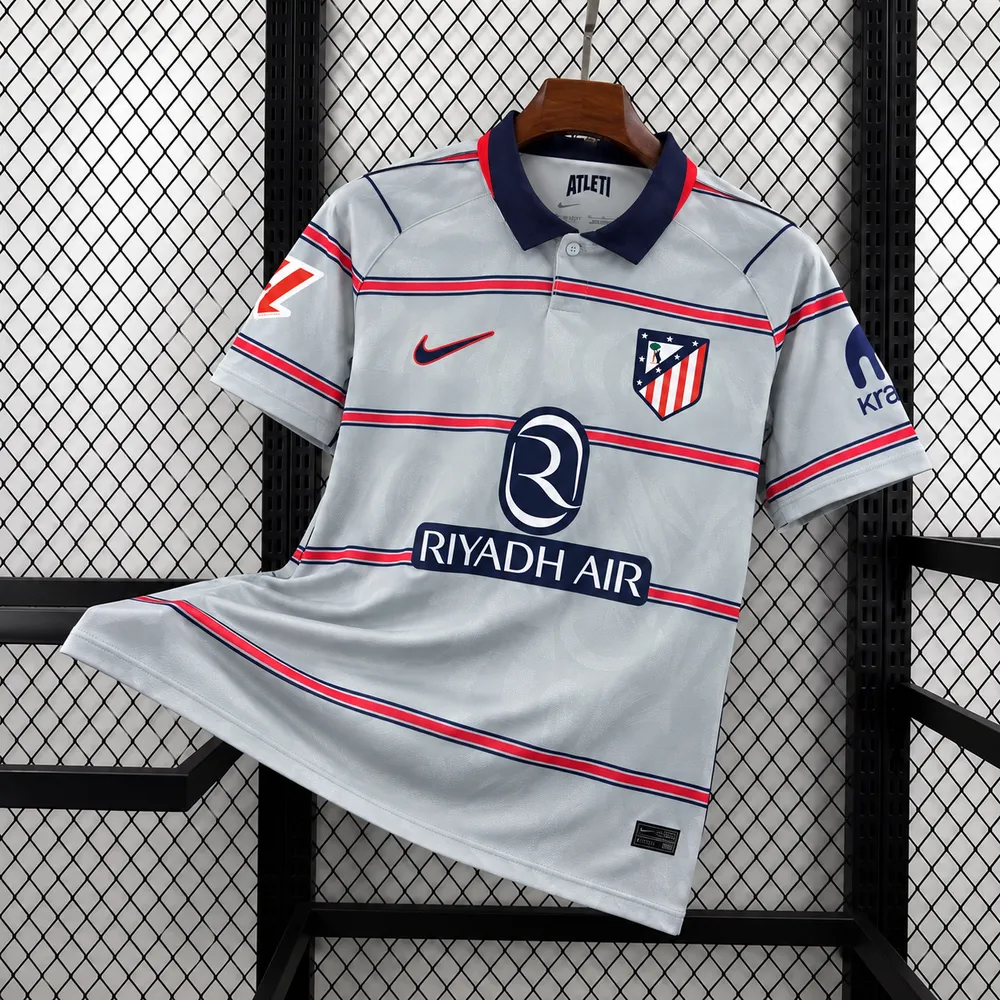 Atletico Madrid Terceiro 26-27