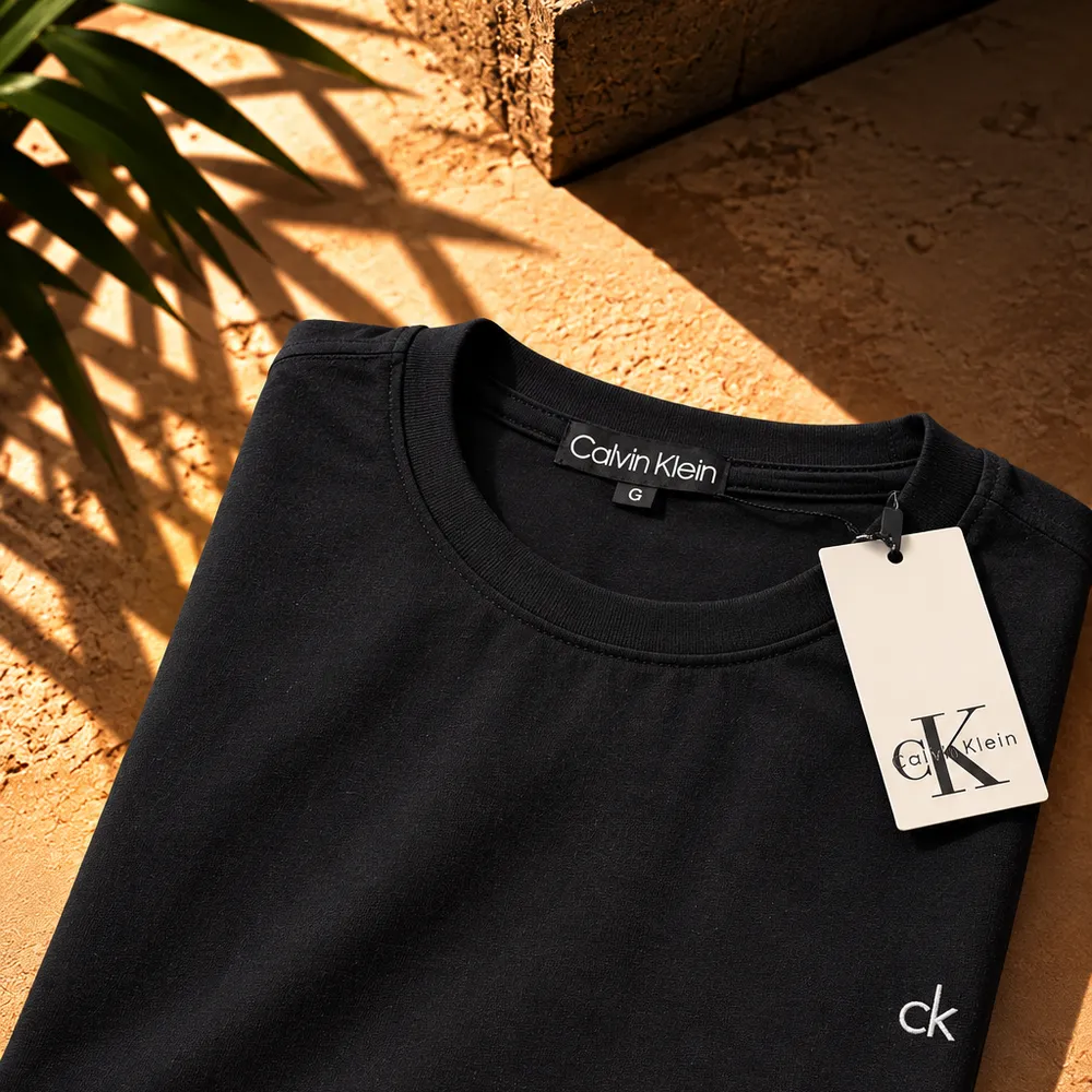 CALVIN KLEIN - PRETA