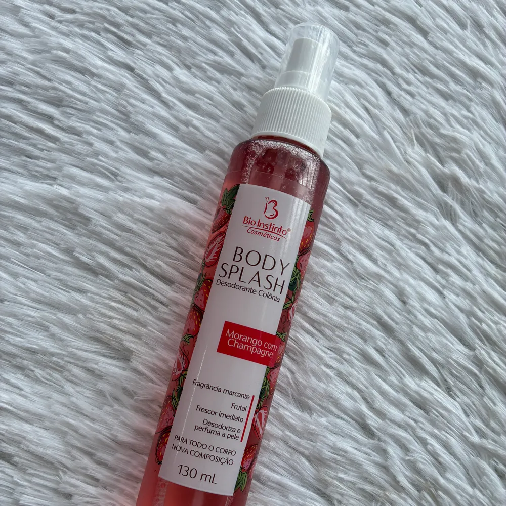 Body Splash Morango com Champagne 