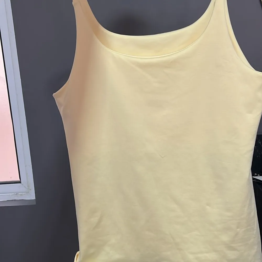 Blusa alça de tirinha
