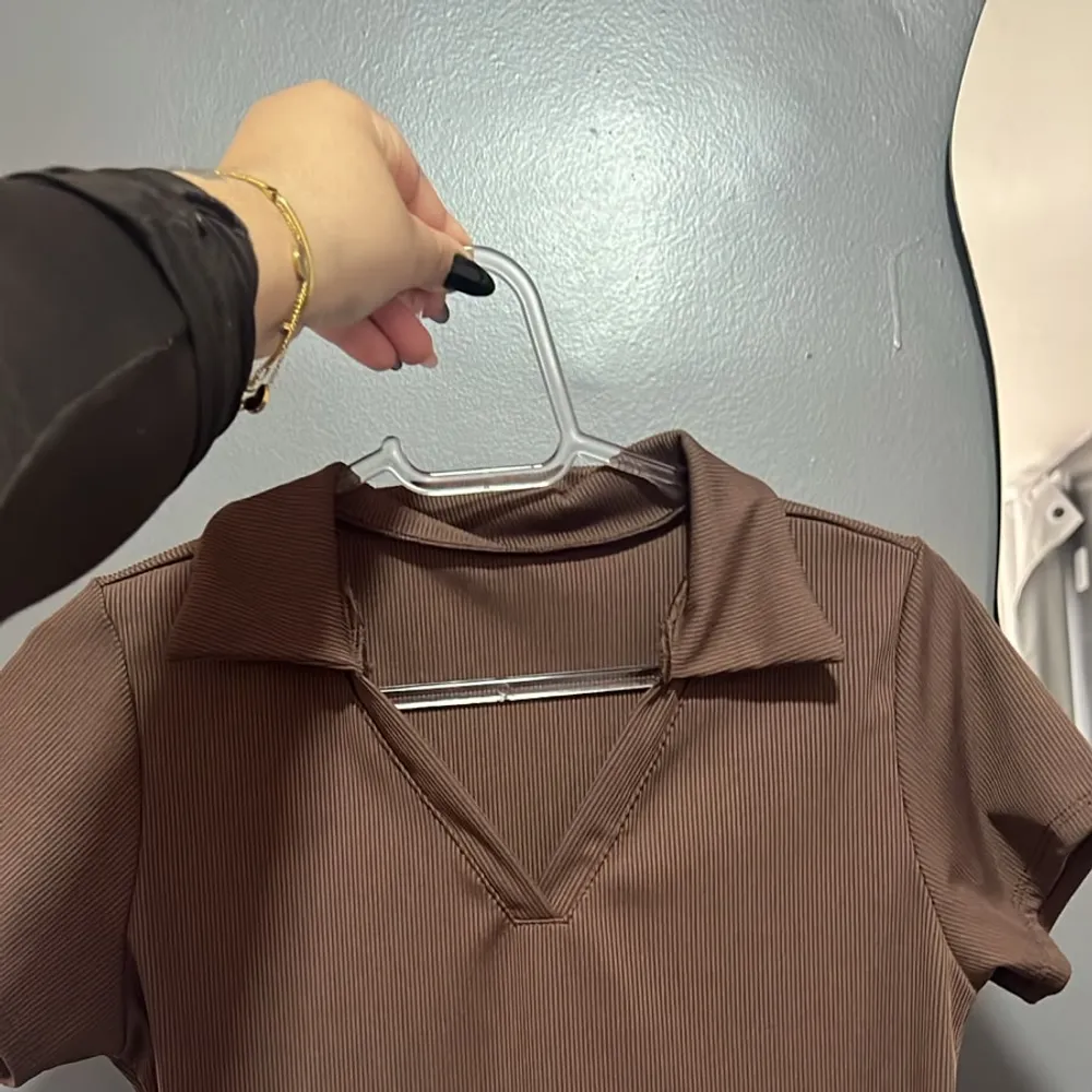 Blusa Canelada gola V