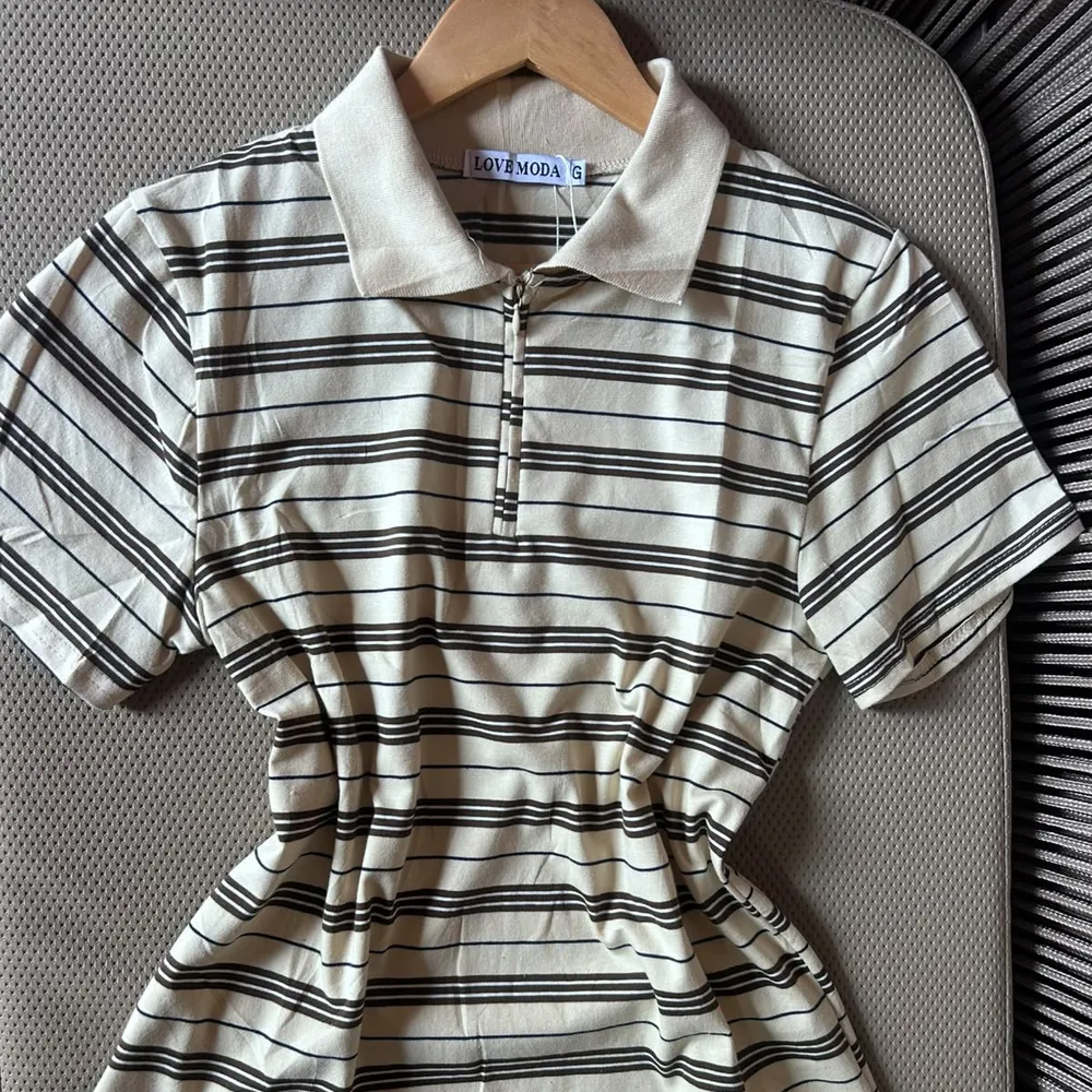 Blusa Polo Listras (Amarelo manteiga) G