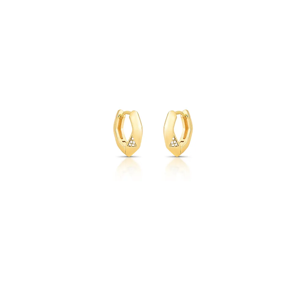 BRINCO ARGOLA CURVO LATERAL TRIANGULO ZIRCONIA 14X14X3MM BAN. DOURADO /INCOLOR - 02449030601500