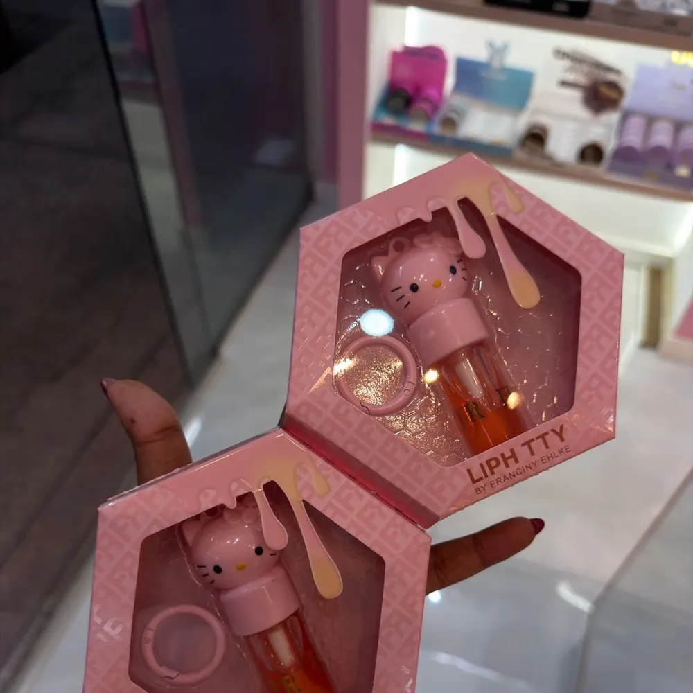 Gloss hello kitty com caixinha 