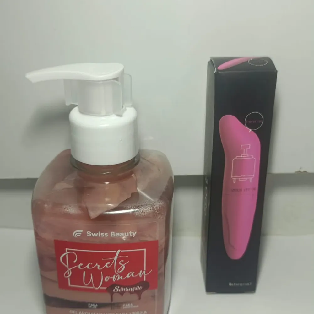 GEL AROMATIZANTE PARA VIRILHA CHOCOLATE COM MORANGO + MASSAGEADOR GOLFINHO - SWISS BEAUTY 240g