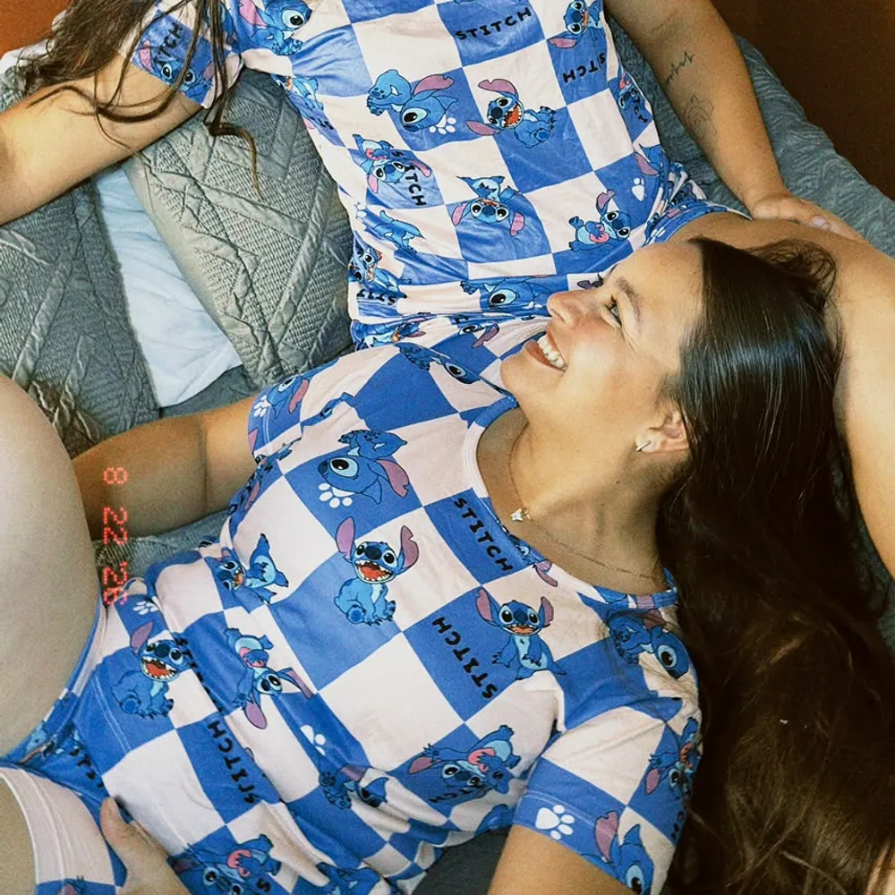 PIJAMA STITCH CLARO