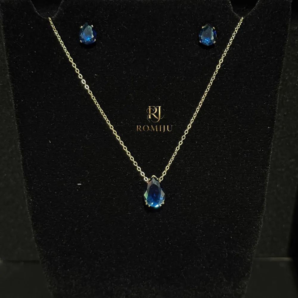 Conjunto Gota Azul