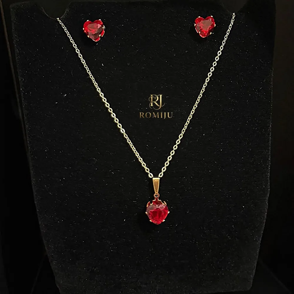Conjunto Coração Vermelho