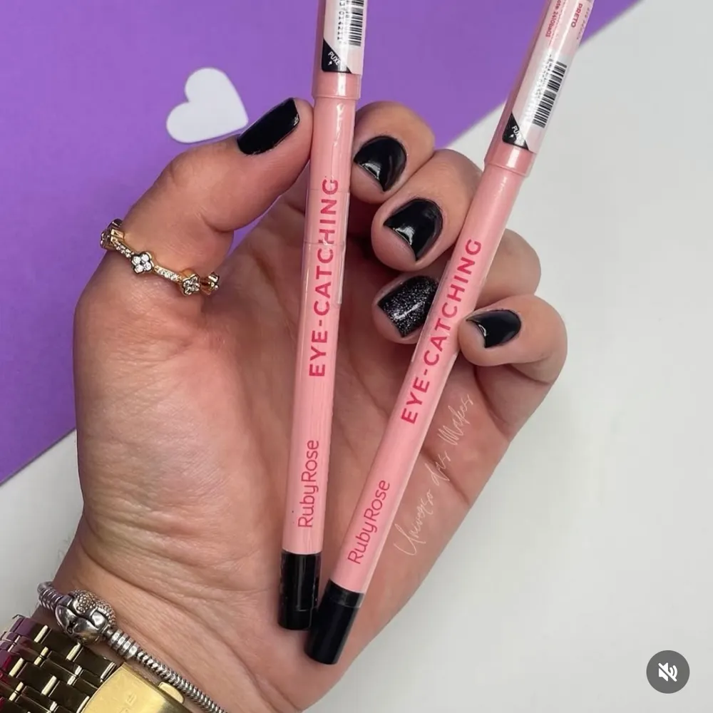 Lápis de Olho Eye-Catching Ruby Rose