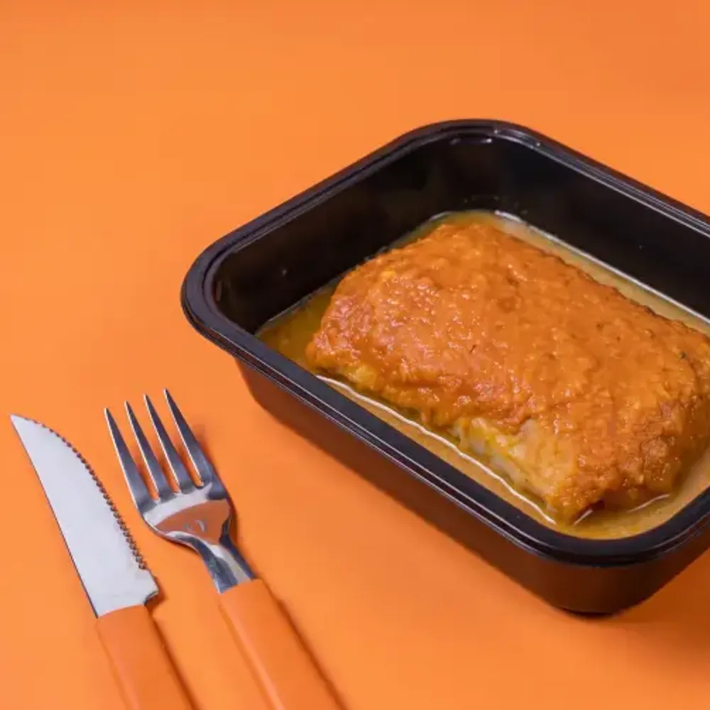 Panqueca Red Integral de Frango ao Molho de Tomate e Cenoura 200g
