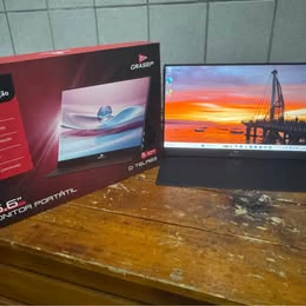 📺 MONITOR PORTÁTIL D05 – 15.6” FULL HD